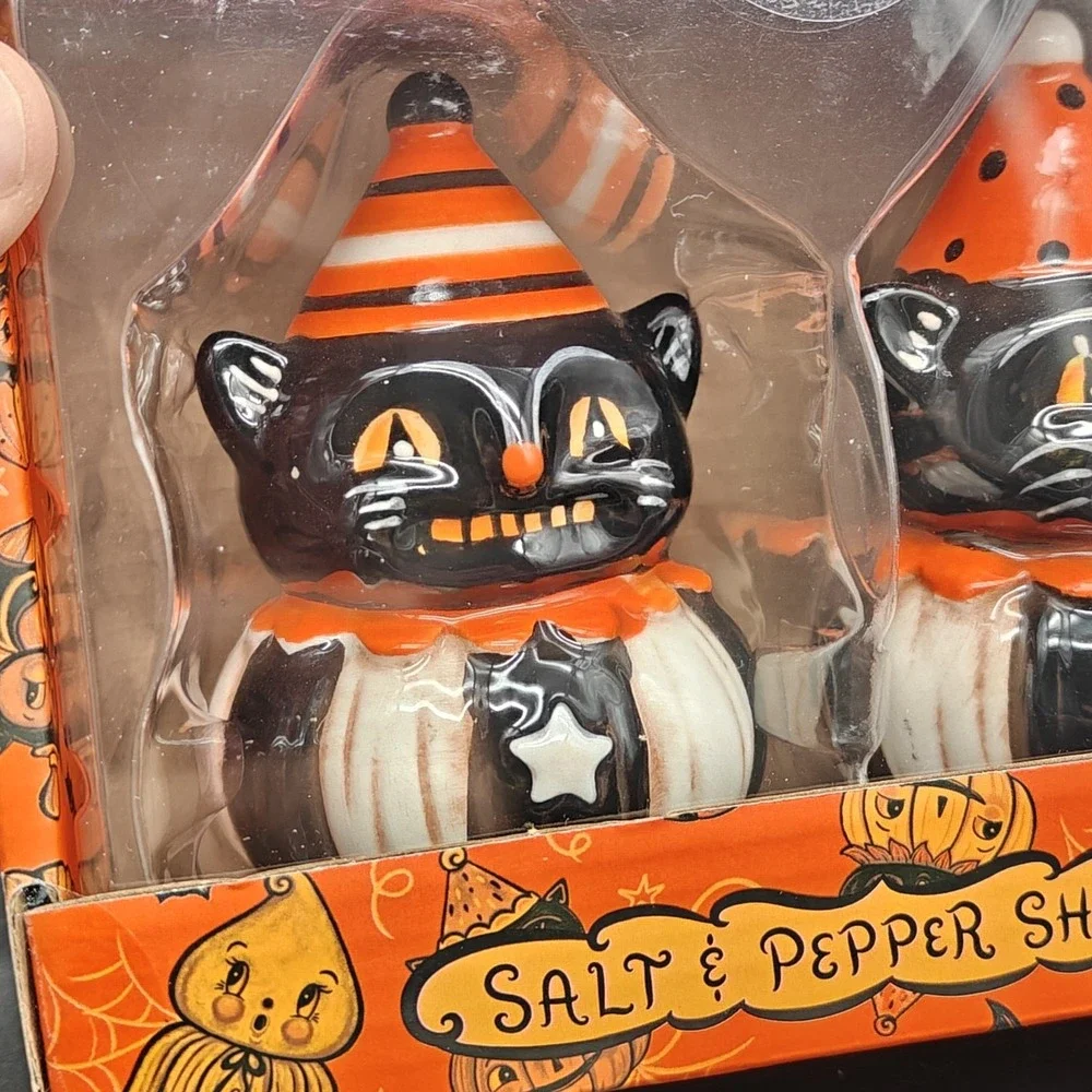 Johanna Parker Halloween Salt & Pepper Shakers Black Cat Clown Pumpkin Set NEW